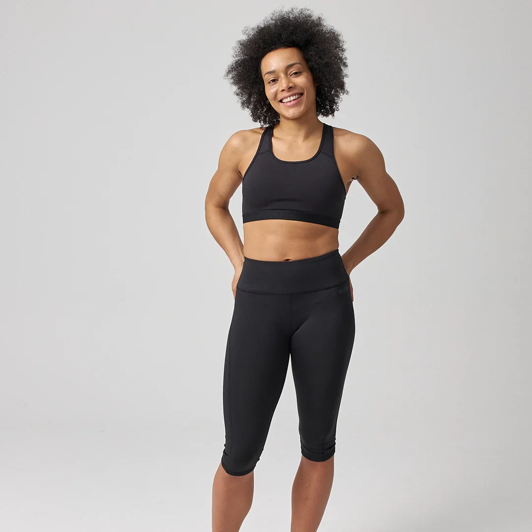 Capri Leggings | Schwarz - Image 7