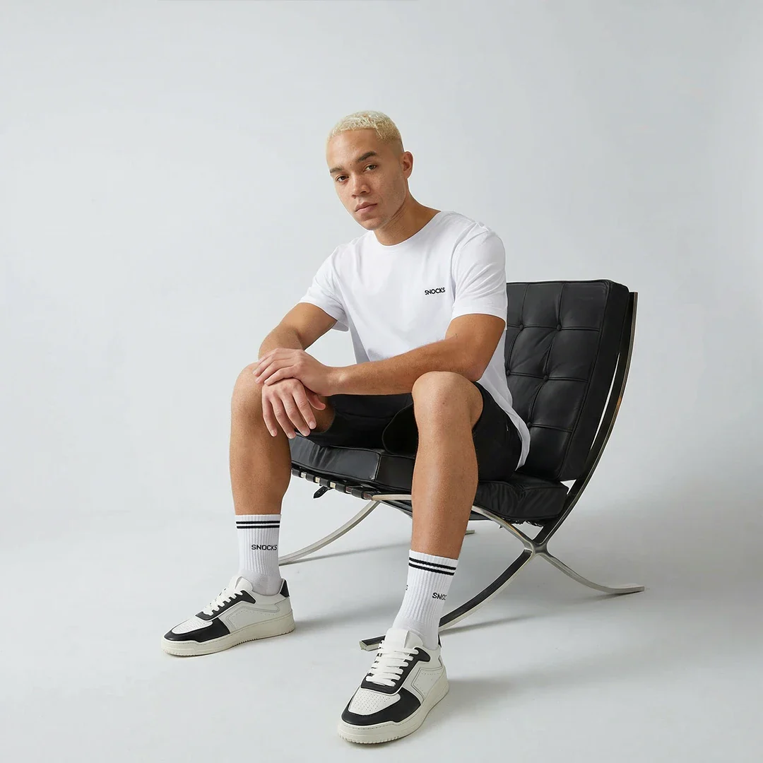 Hohe Sportsocken mit Streifen | Grau - Image 4