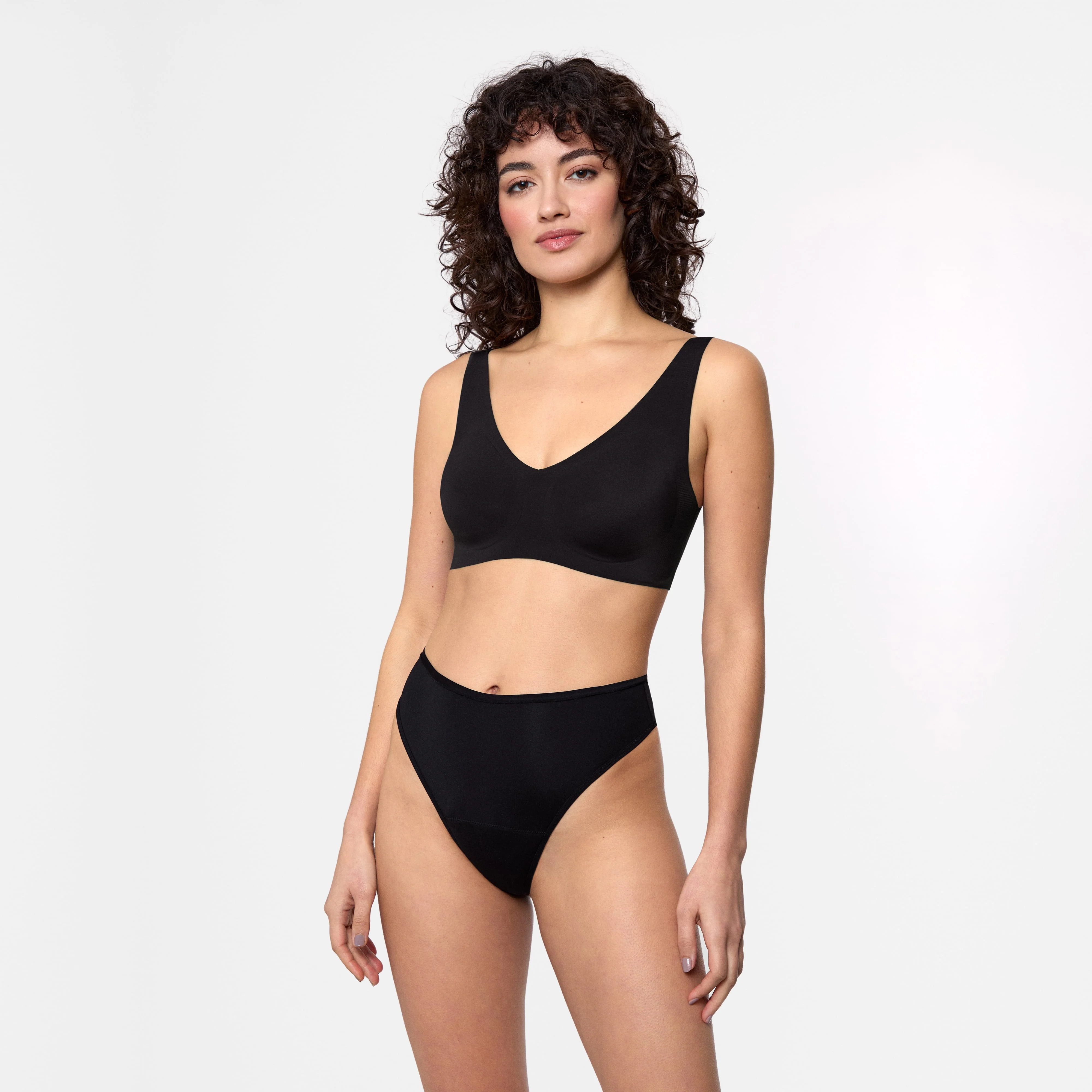SNOCKS x femtis Period Tanga - SINA Highwaist | Schwarz - Image 2