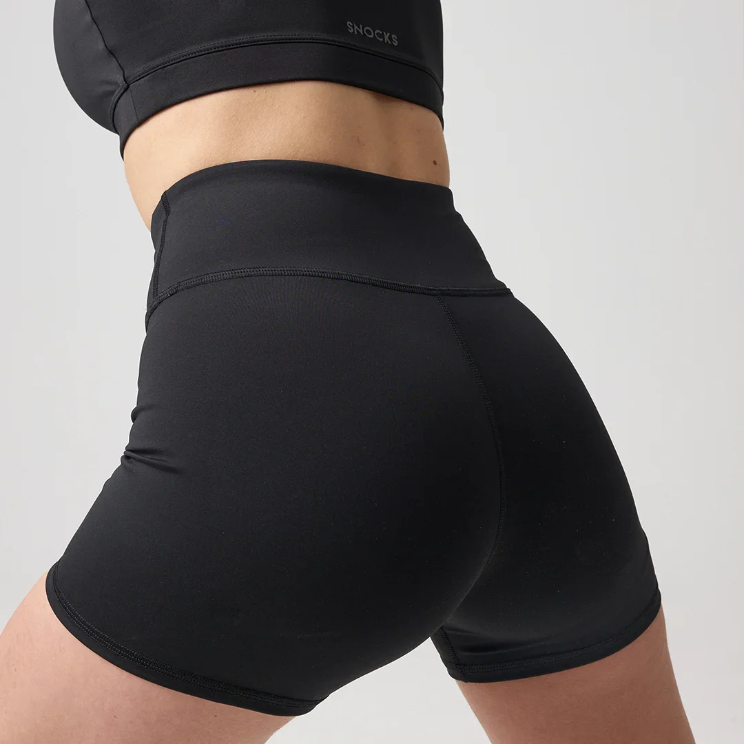 Sport Hot Pants | Schwarz - Image 4